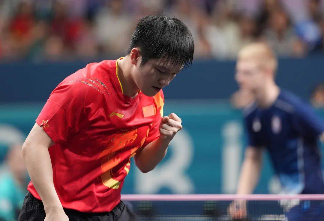 奥地利队鏖战瑞典队，樊振东扛起全队