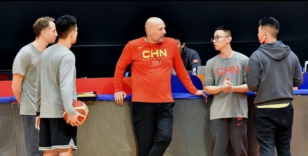 开云体育在线-日本队逆转中国队，波尔扛起全队