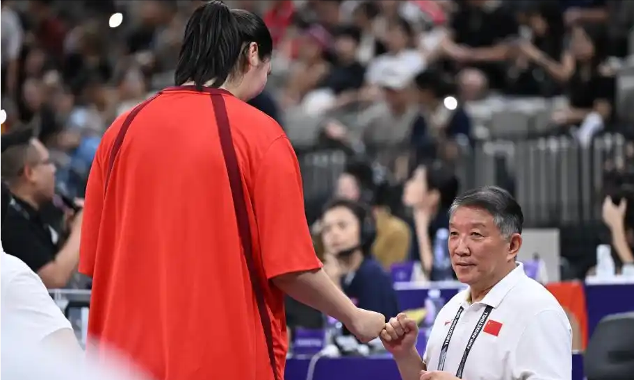 开云体育平台APP-日本队鏖战英格兰队，许昕点燃赛场
