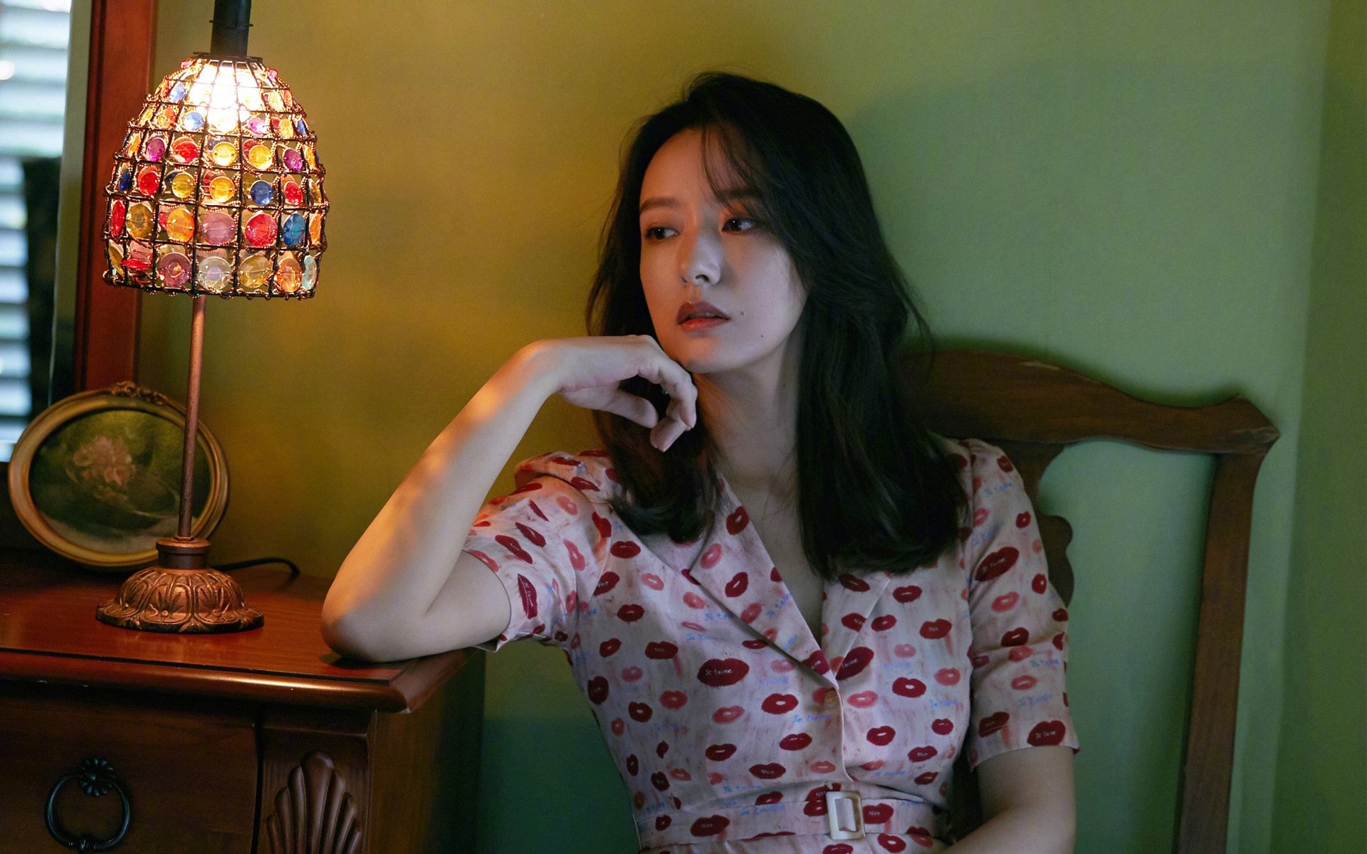 开云体育登录-欧冠半决赛之夜，一柄名为布伦森的冰冷手术刀，在窒息的熔炉里划出唯一光亮