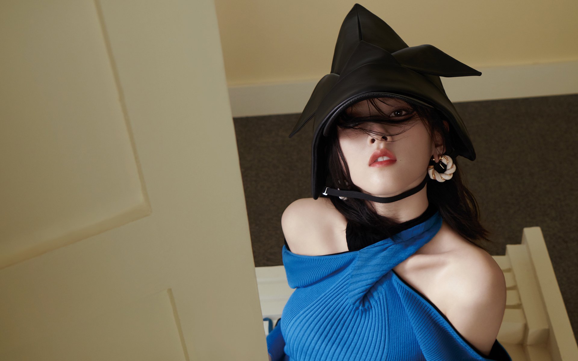 开云体育在线-锡安降维打击！狂暴34+15打崩内线，雄鹿双子星71分黯然失色