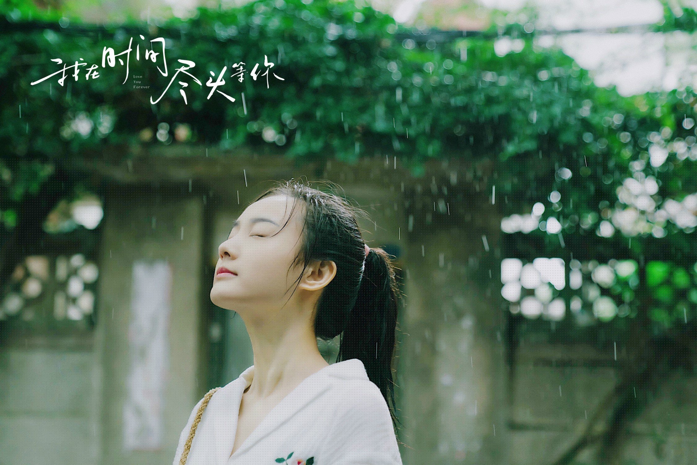 开云体育-友谊赛的深夜，足球的两种哲学