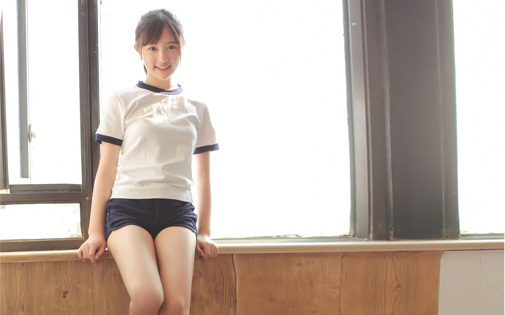 欧洲战火未熄，大洋洲已开新局，一场影子争冠战的地理诗学