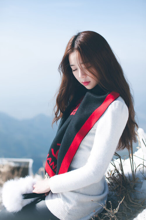 开云体育在线-F1新赛季揭幕战，西班牙风暴带走美国速度，巴林见证阿尔法斗牛的利角